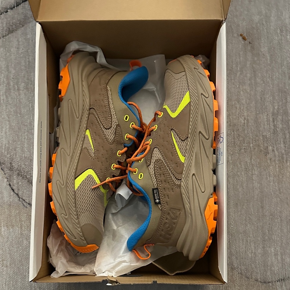 Hoka Kids Sneakers - Brown, Blue, and Orange ANacapa 2 low GTX Brand New